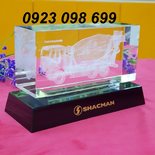 Nhận đặt làm cup các giải golf các loại khác nhau