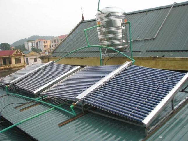 Máy nước nóng năng lượng mặt trời Tuy Hòa - Phú Yên